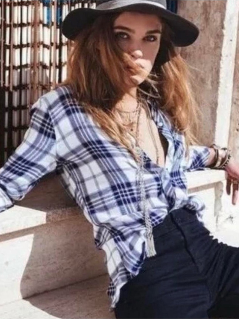 Rails Hunter Plaid Button‑Down Shirt – Women’s Medium – Blue/White/Gray – EUC